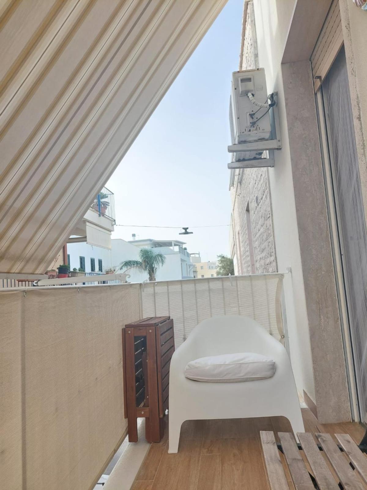Blue Sea Apartment Torre Canne Exterior photo