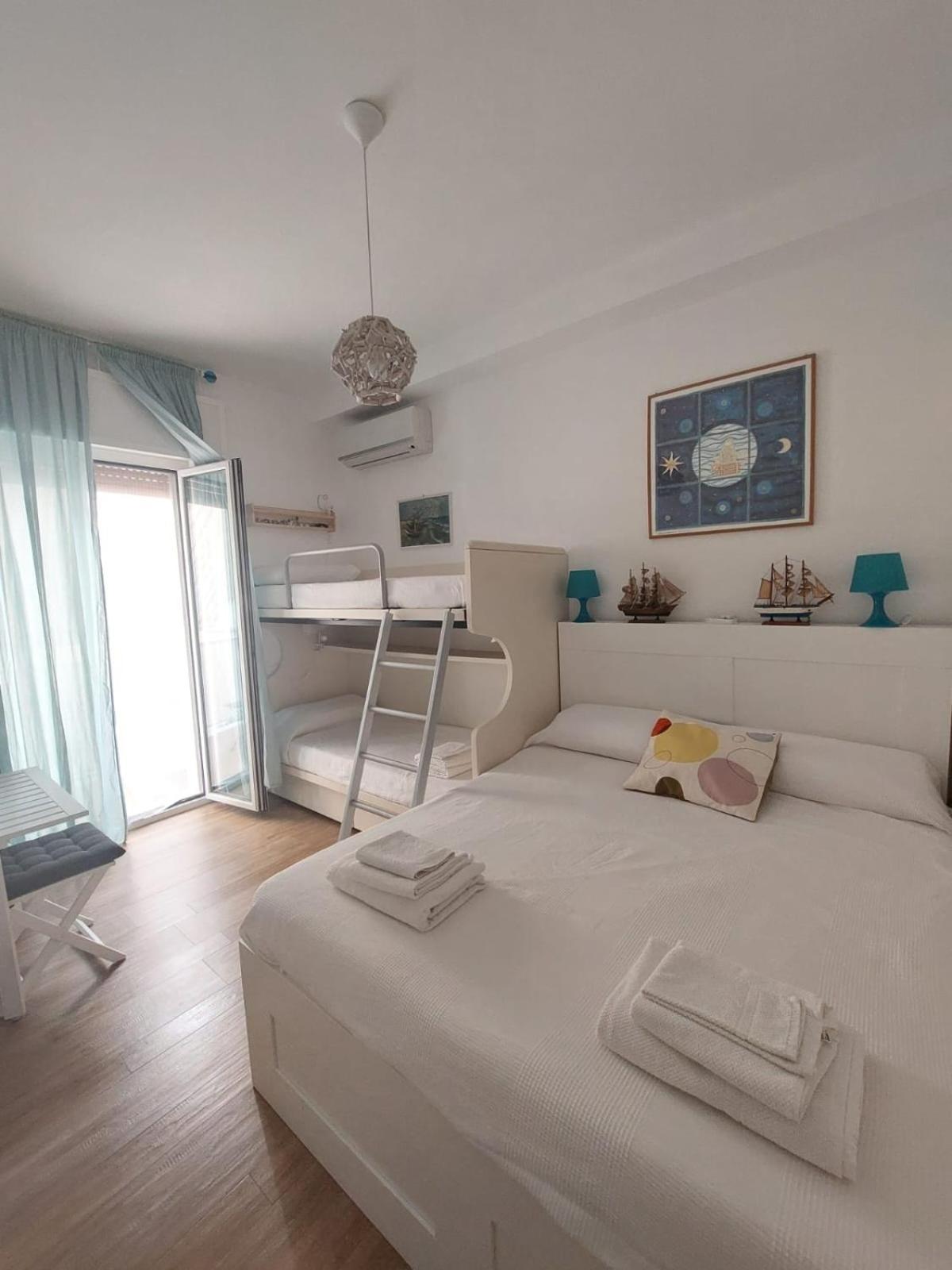Blue Sea Apartment Torre Canne Exterior photo
