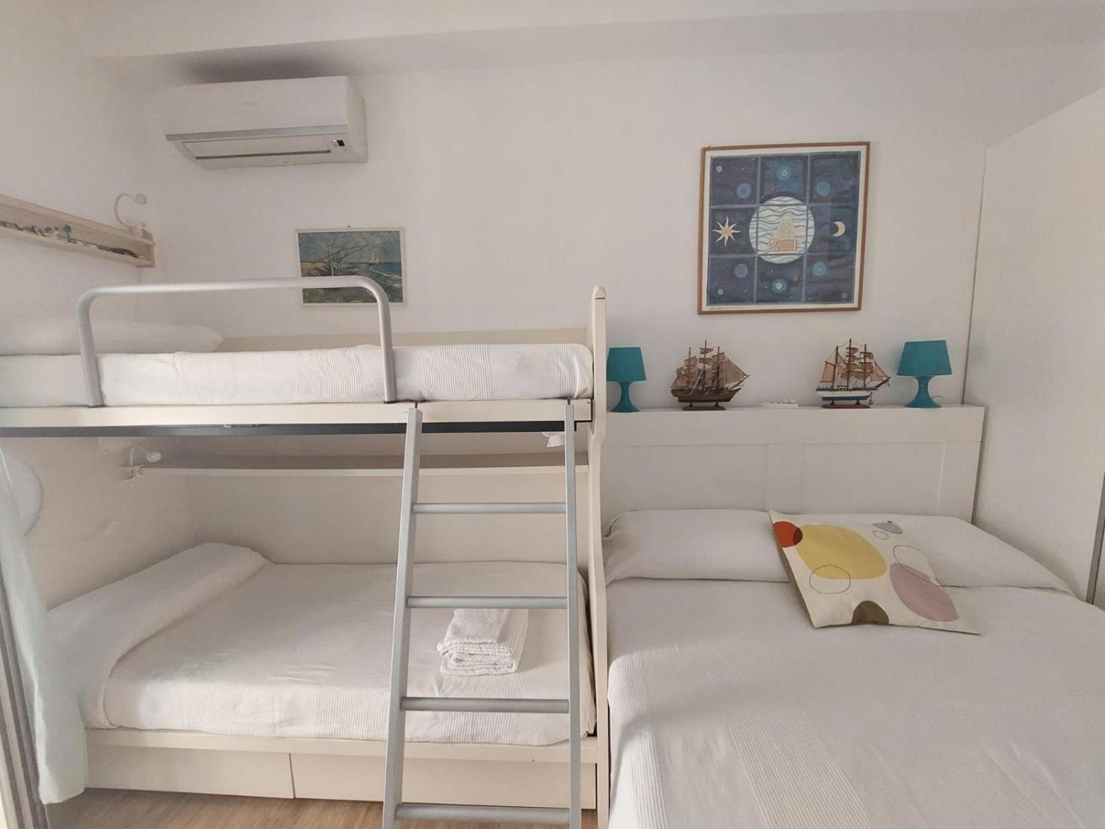 Blue Sea Apartment Torre Canne Exterior photo