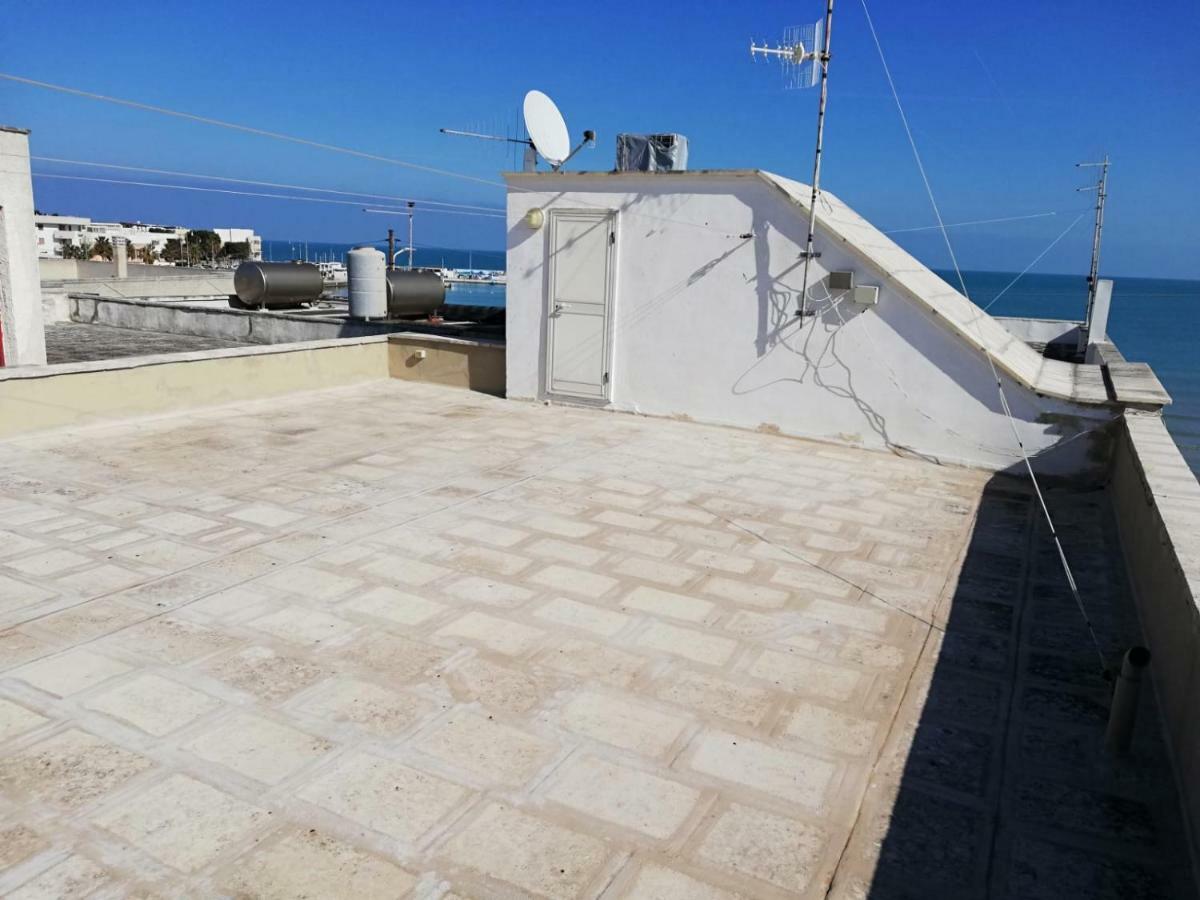 Blue Sea Apartment Torre Canne Exterior photo
